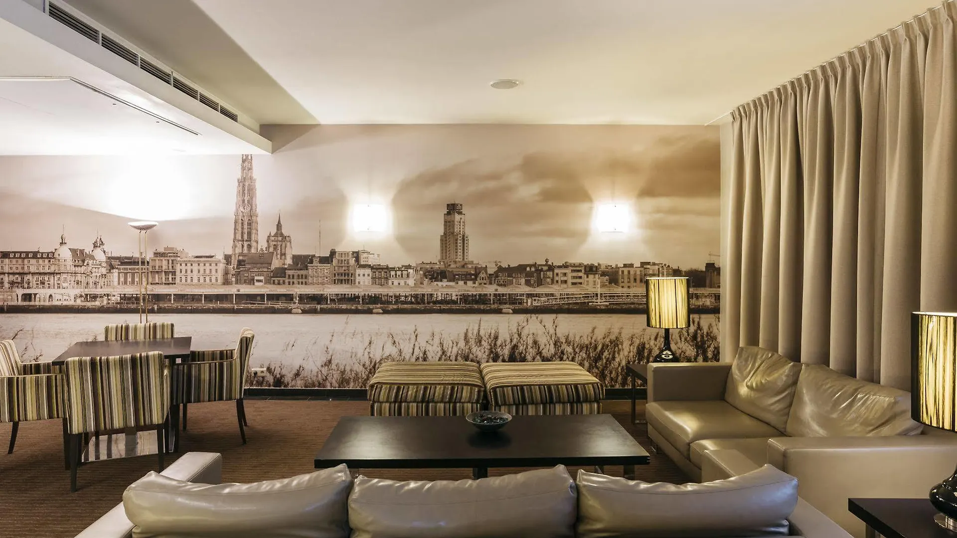 Astoria Hotel Antwerp